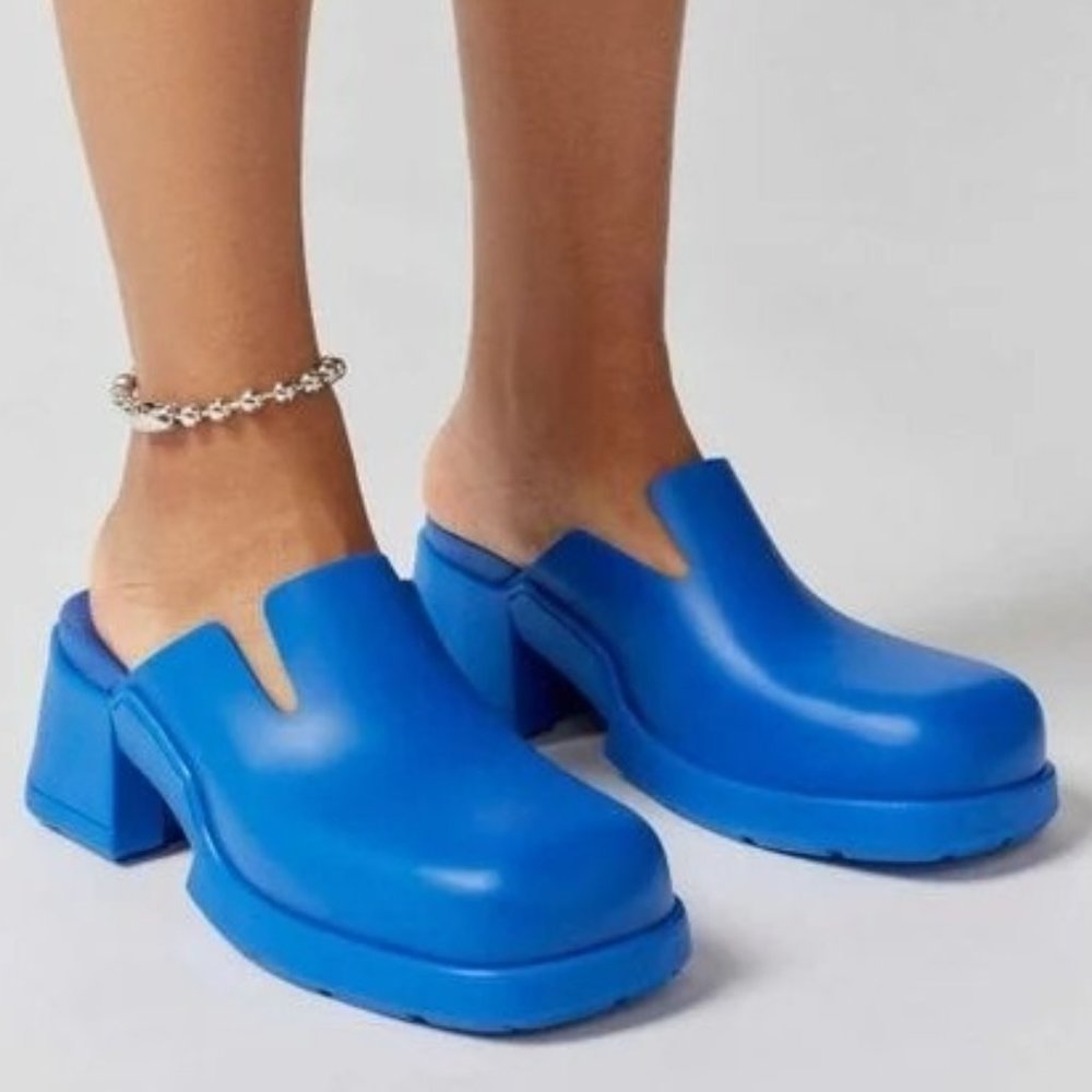 E8 By Miista Blissa Mule Heels in Blue - Picture 1 of 5
